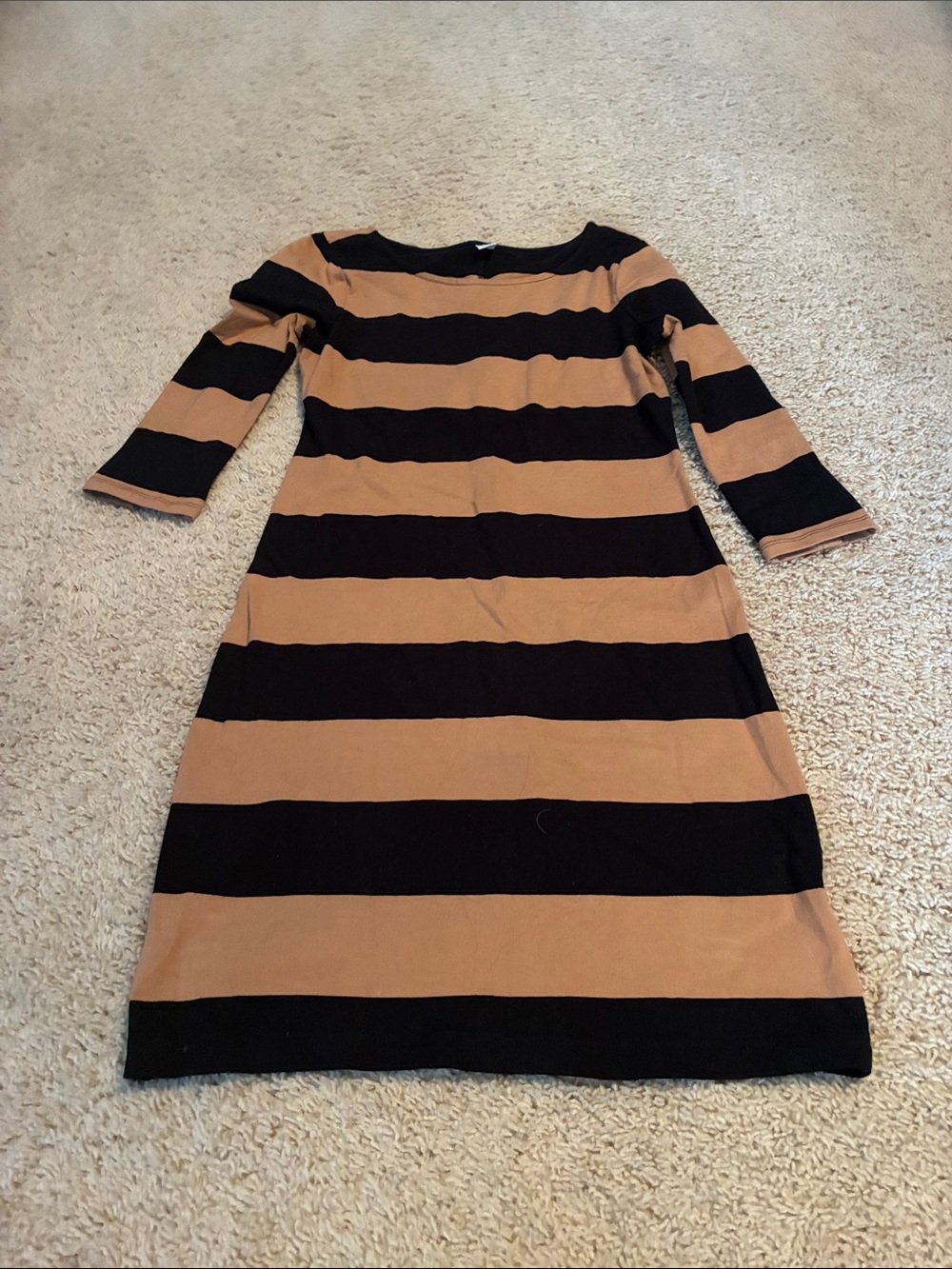 Old Navy Black and Tan Wide-Stripe Long-Sleeve Dress (size XS)